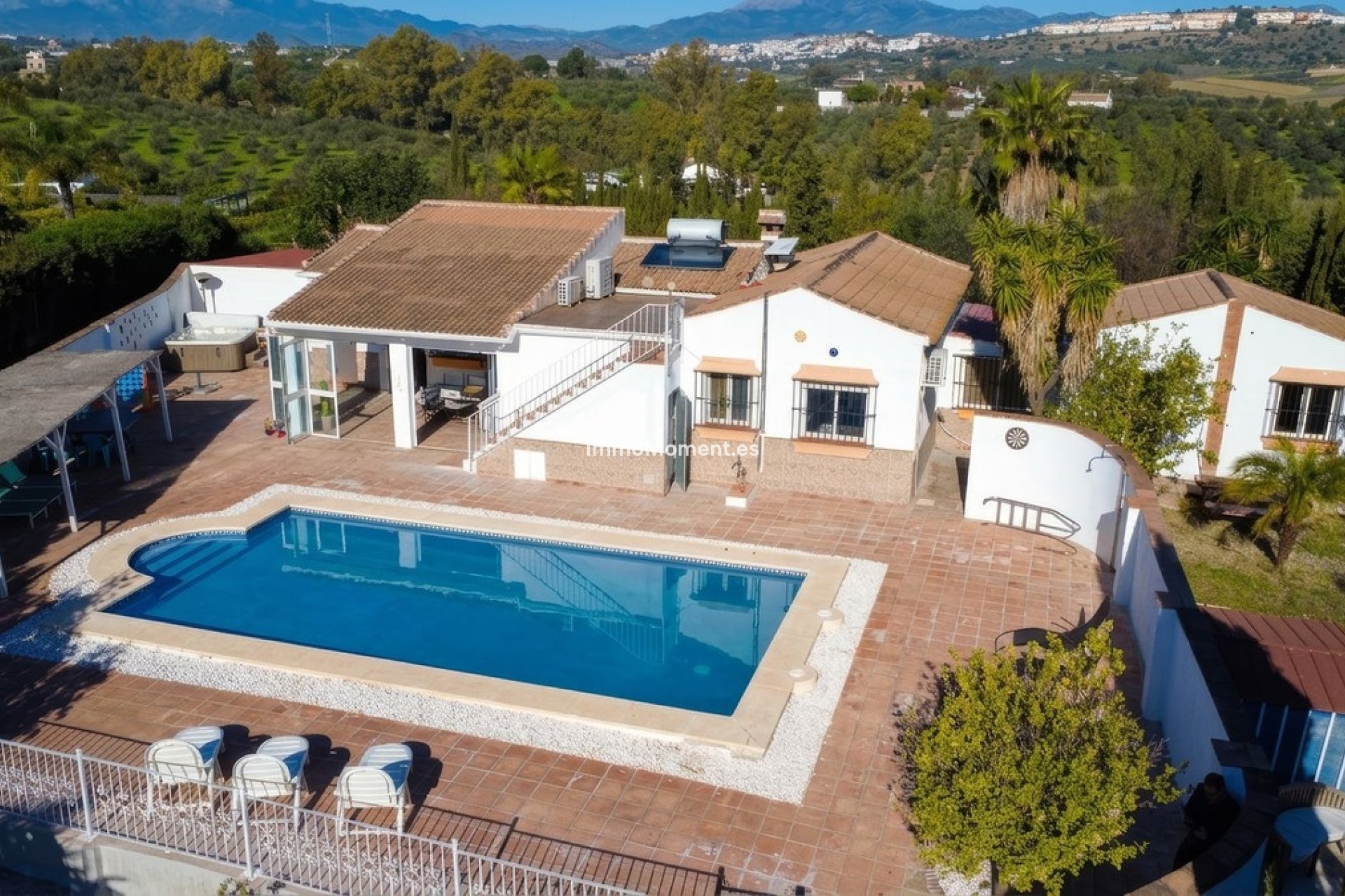 Reventa - Casa de campo - Interior  - Coín