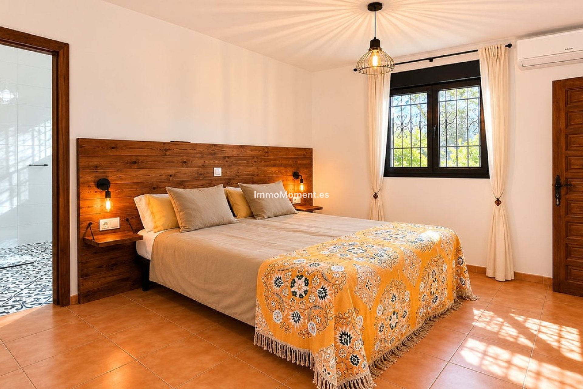 Reventa - Casa de campo - Interior  - Coín