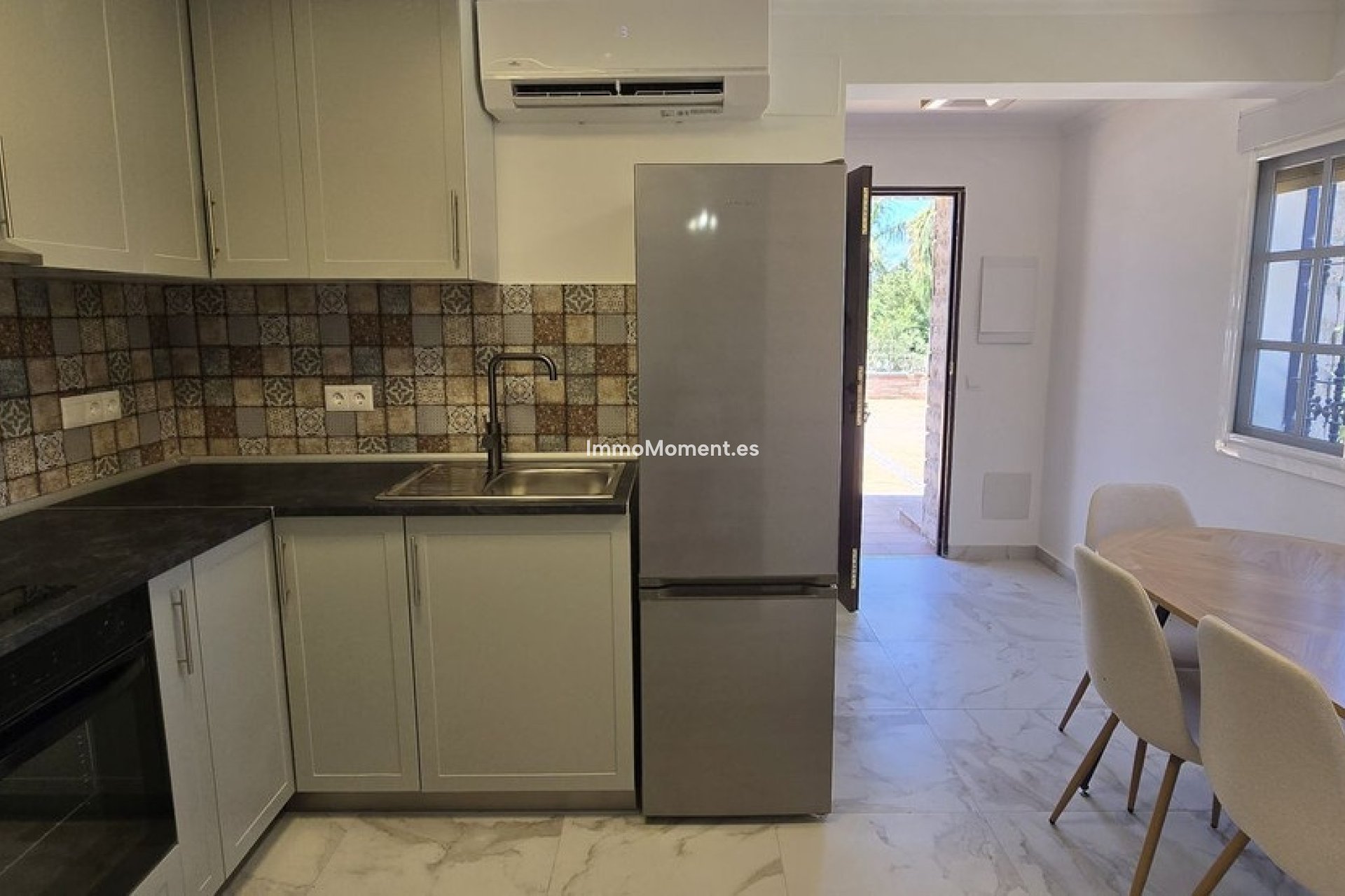 Reventa - Casa de campo - Interior  - Coín