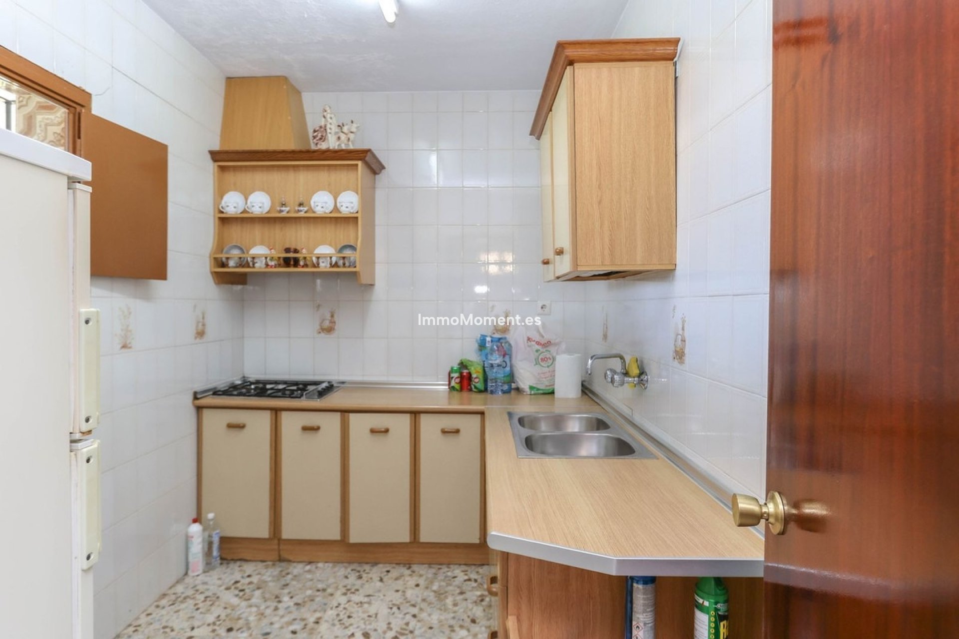 Reventa - Casa de campo - Interior  - Guaro