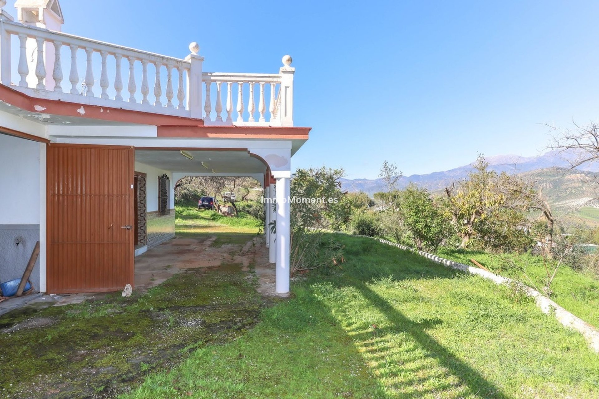 Reventa - Casa de campo - Interior  - Guaro