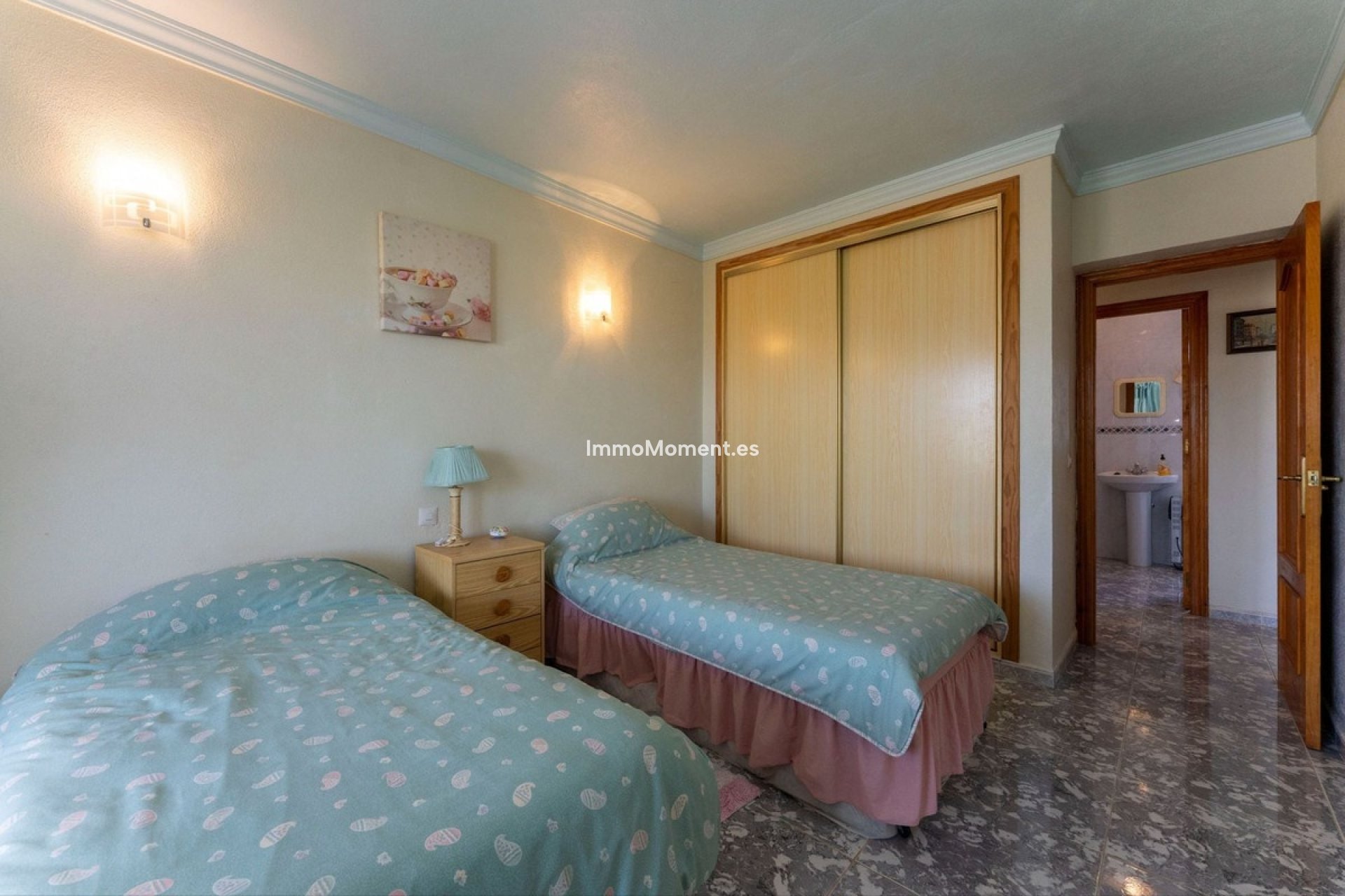 Reventa - Casa de campo - Interior  - Guaro