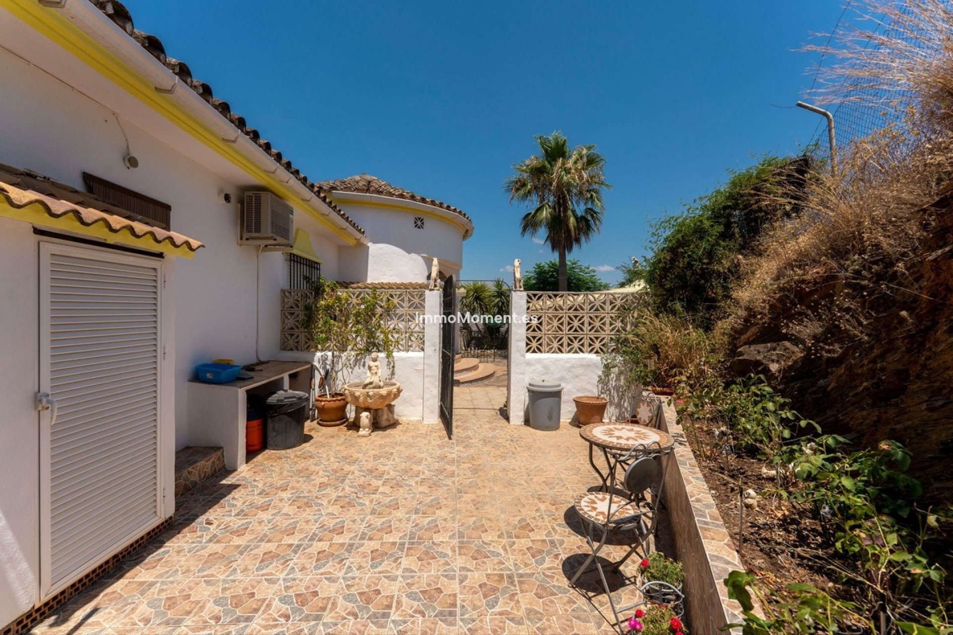 Reventa - Casa de campo - Interior  - Guaro