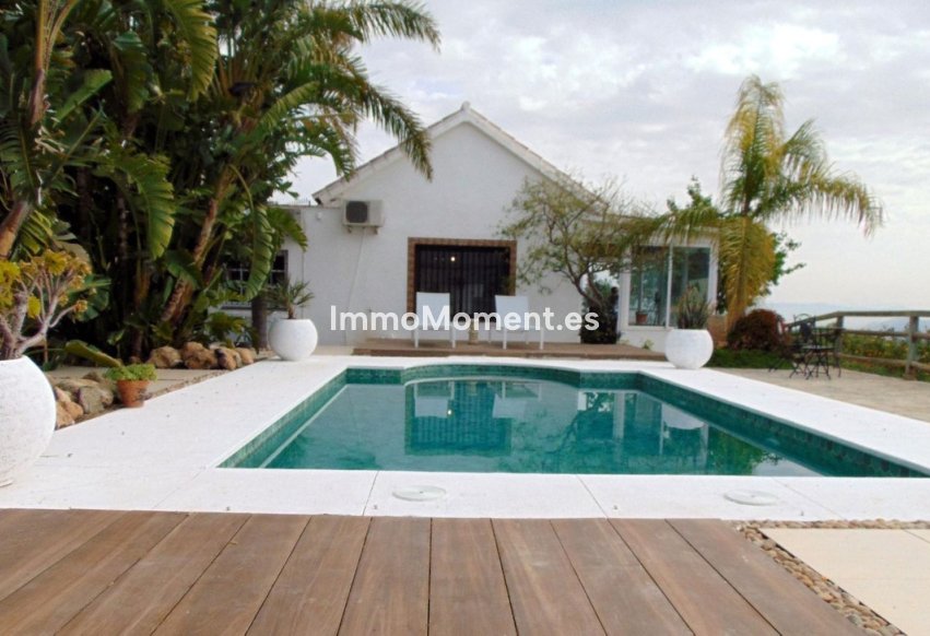 Reventa - Casa de campo - Interior  - Monda