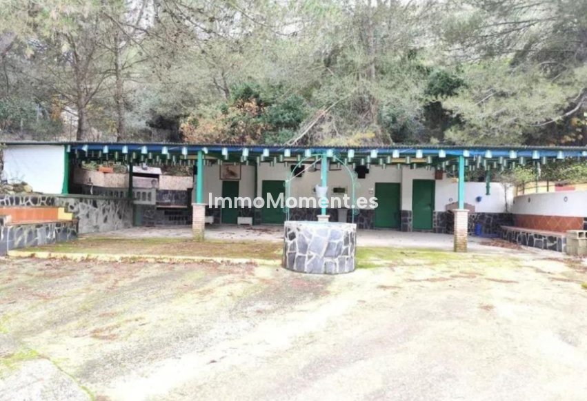 Reventa - Casa de campo - Interior  - Monda