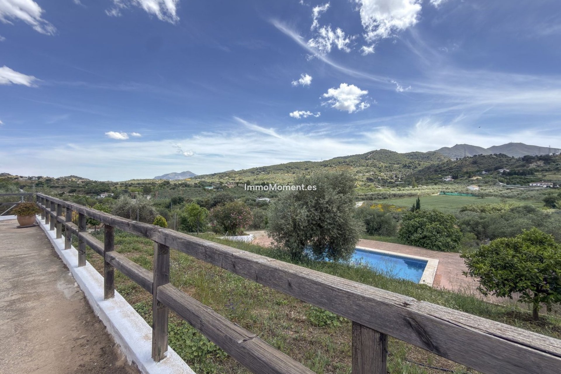 Reventa - Casa de campo - Interior  - Monda