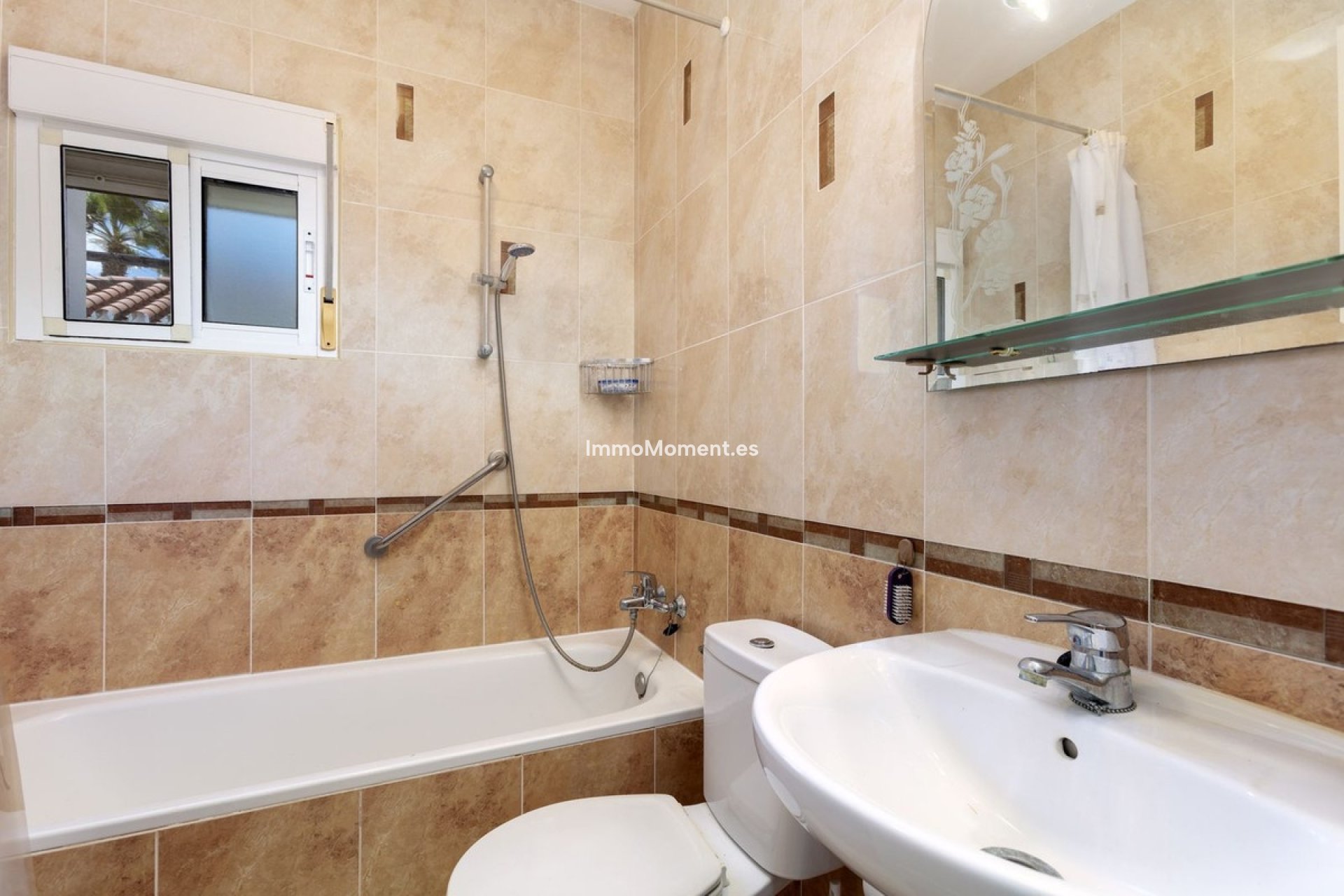 Reventa - Casa de campo - Interior  - Pizarra