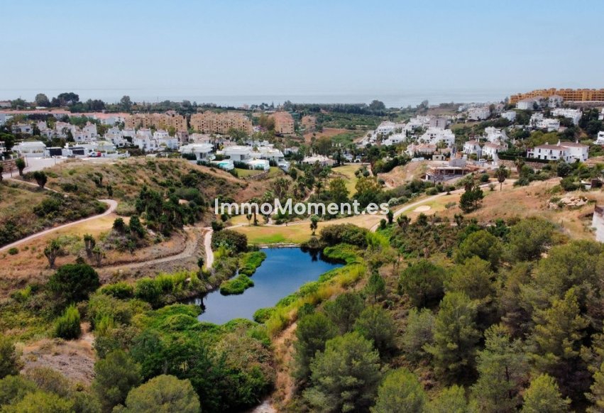 Reventa - Parcela - Estepona  - Selwo