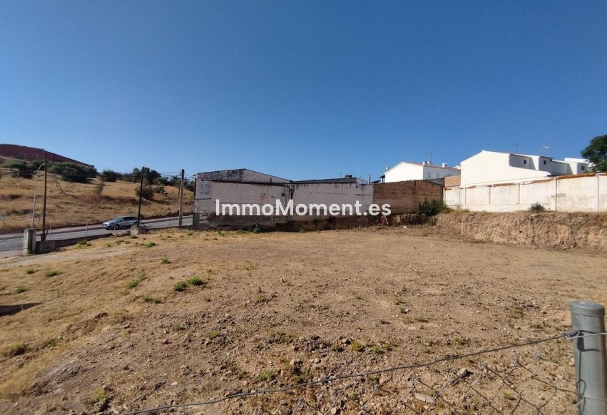 Reventa - Parcela - Interior  - Coín