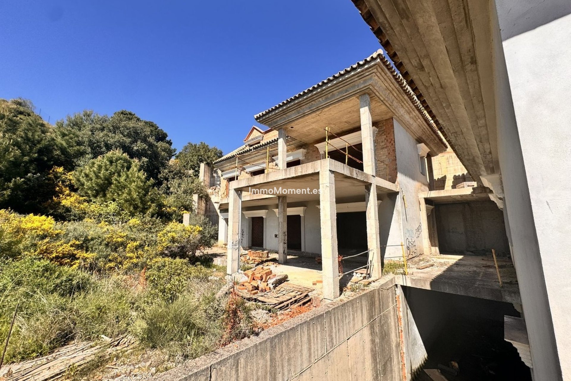 Reventa - Parcela - Interior  - Istán