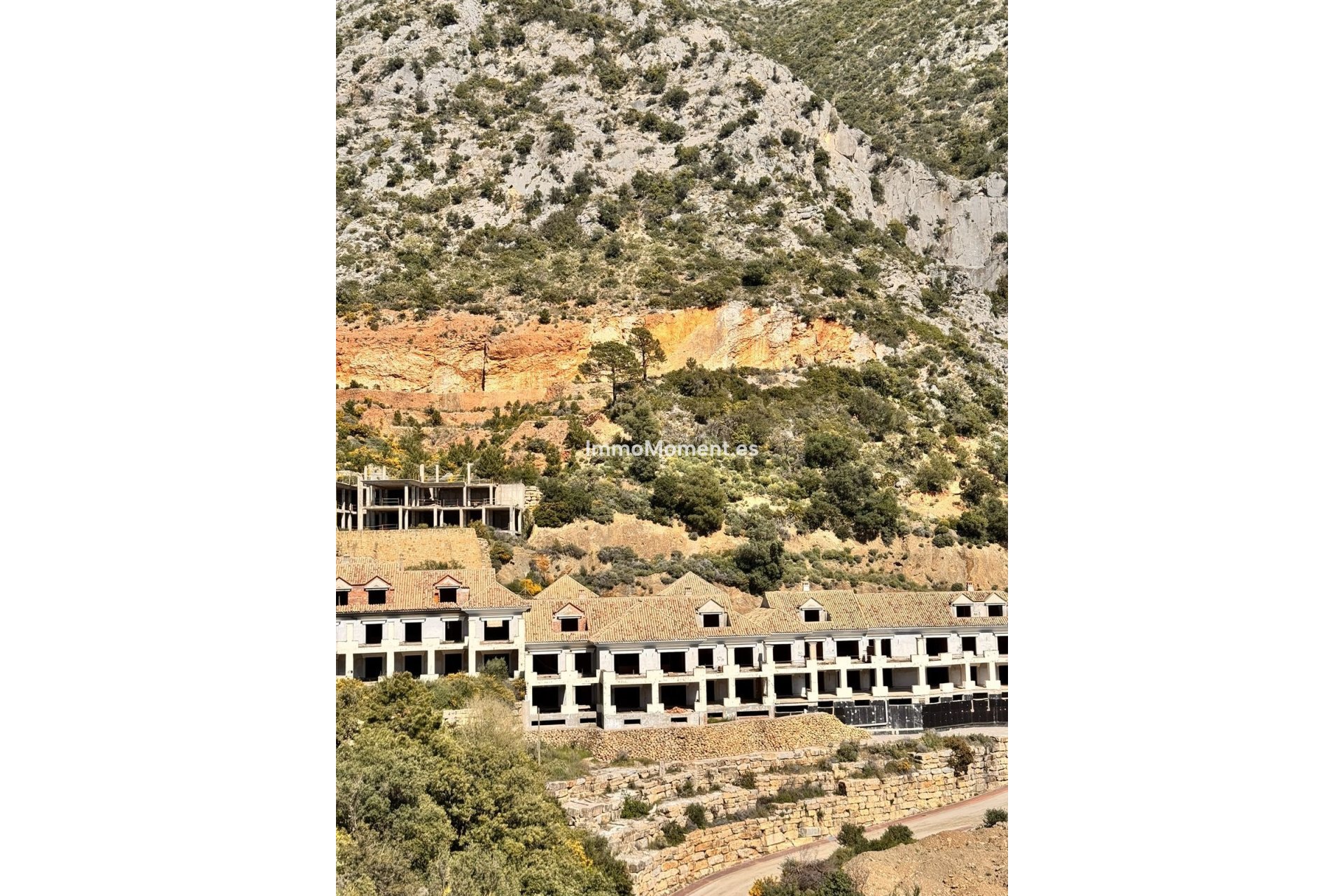 Reventa - Parcela - Interior  - Istán