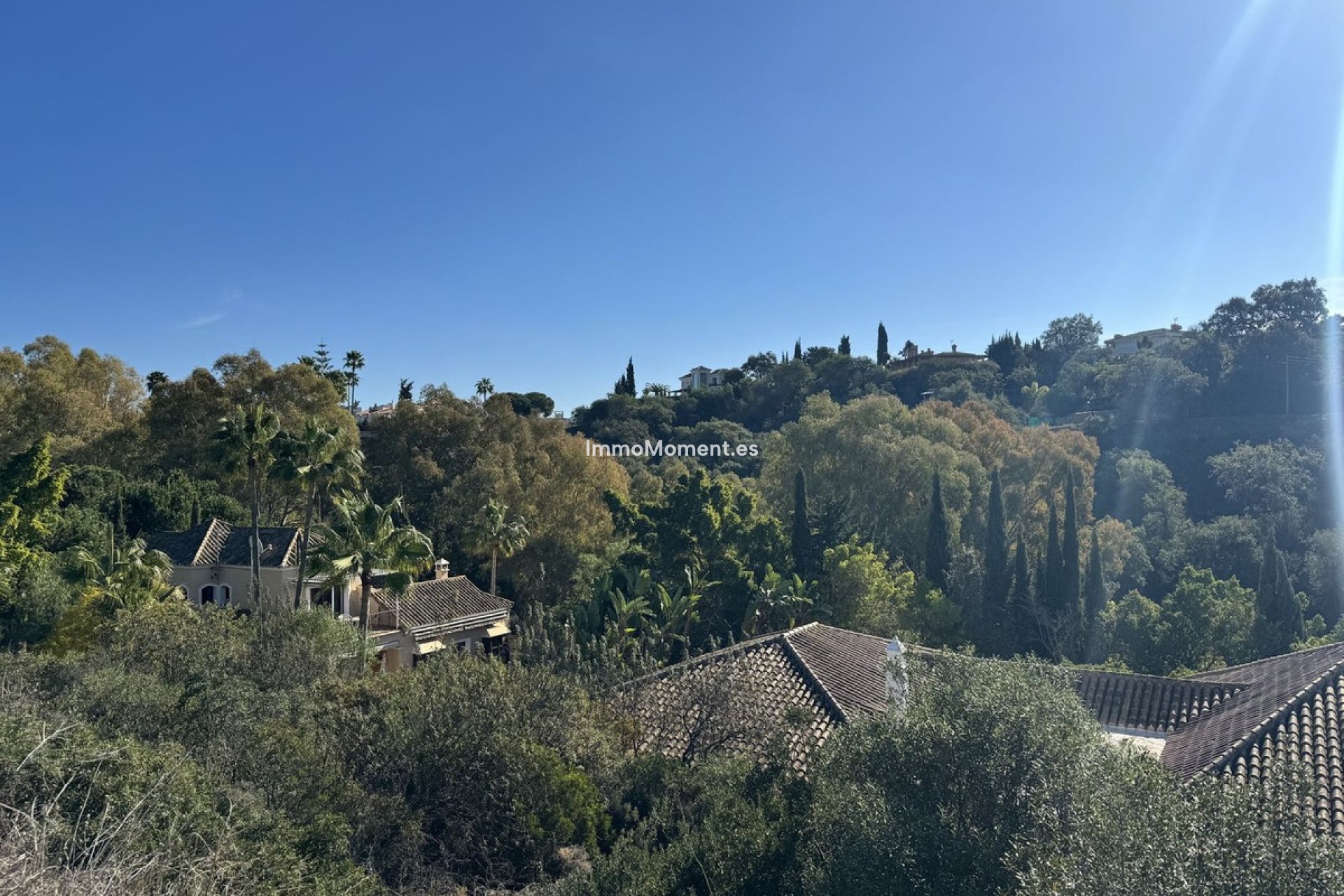 Reventa - Parcela - Marbella - Elviria