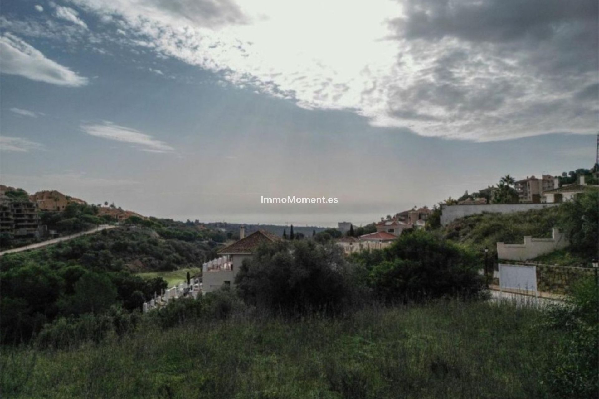 Reventa - Parcela - Marbella - Elviria