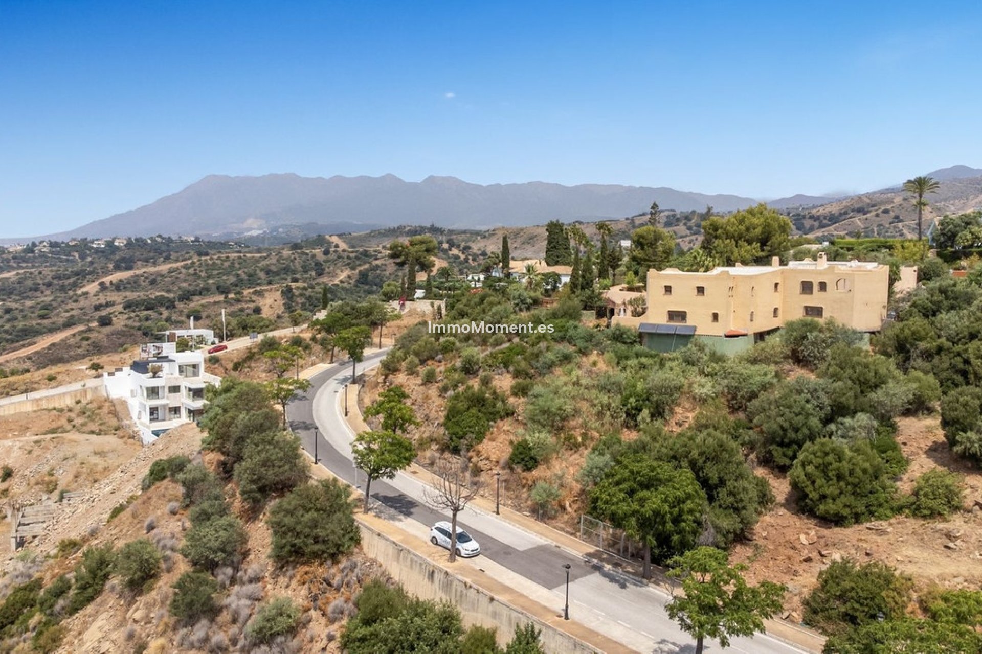 Reventa - Parcela - Marbella - Elviria