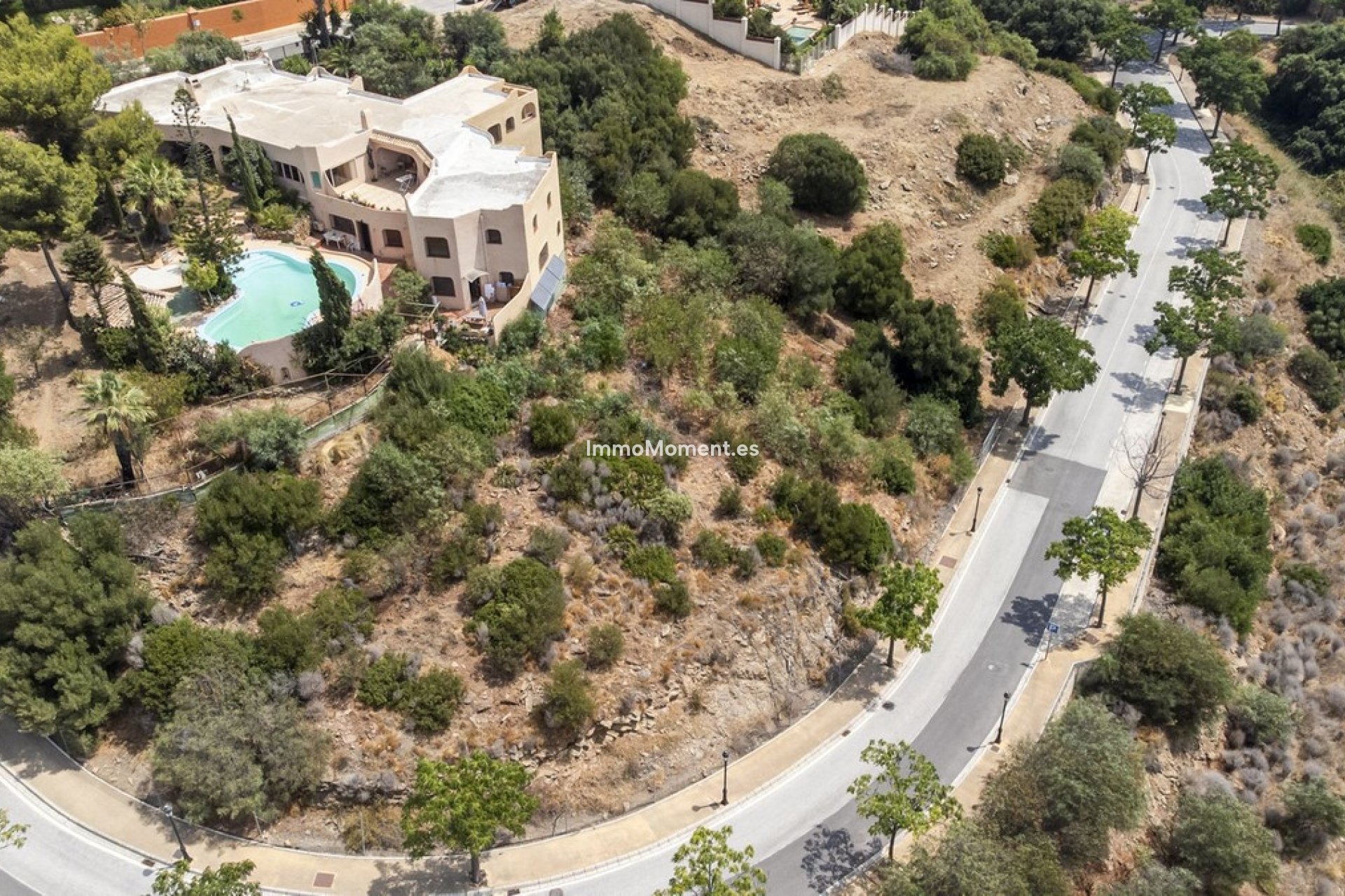 Reventa - Parcela - Marbella - Elviria