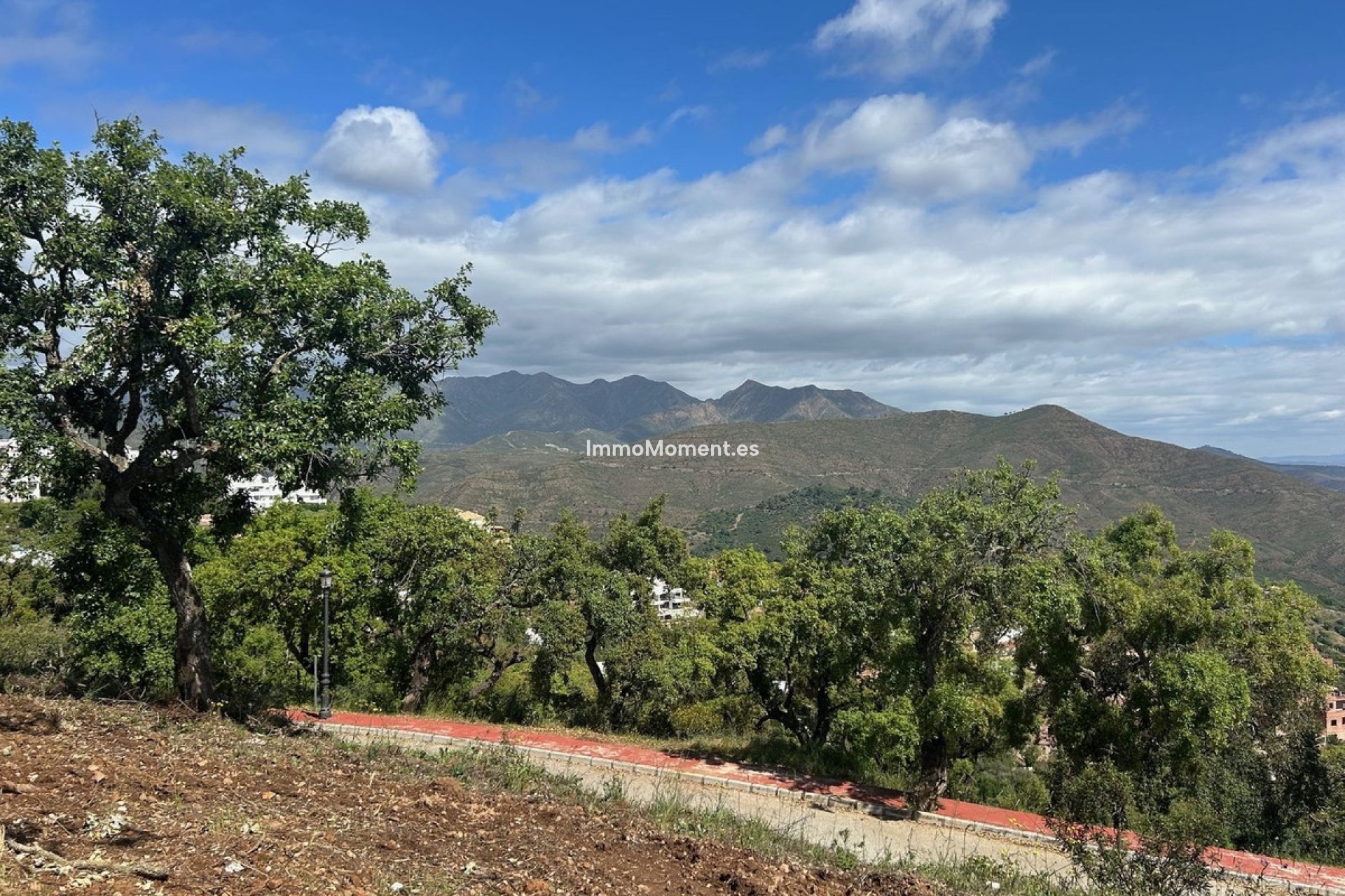 Reventa - Parcela - Marbella - La Mairena