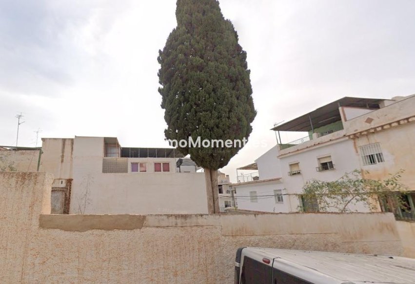 Reventa - Terreno - Benalmadena - Benalmadena Centro