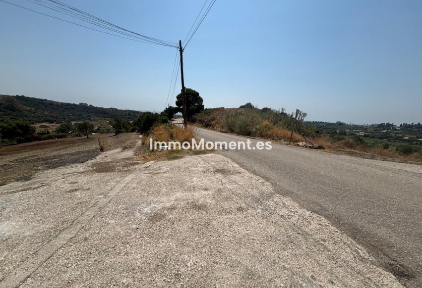 Reventa - Terreno - Estepona  - Estepona Centro