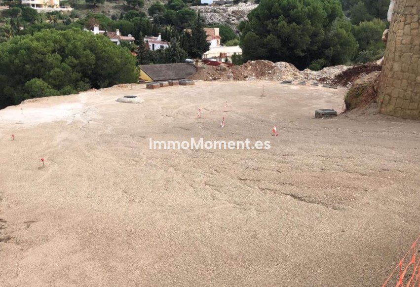 Reventa - Terreno - Interior  - Alhaurín de la Torre