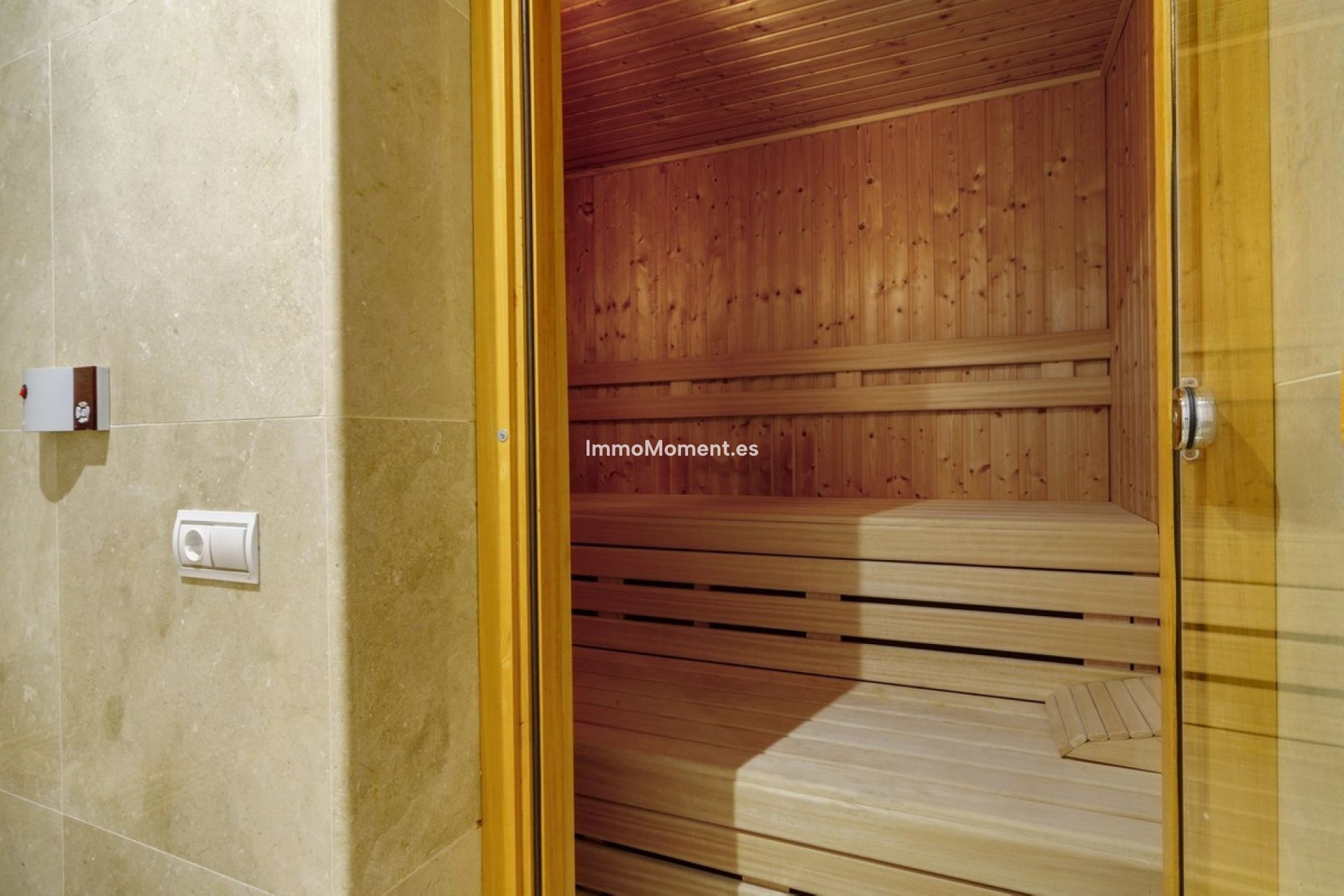 Reventa - Villa - Benahavís - El Madroñal