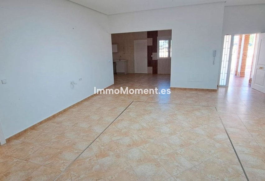 Reventa - Villa - Catral - Catral Centro