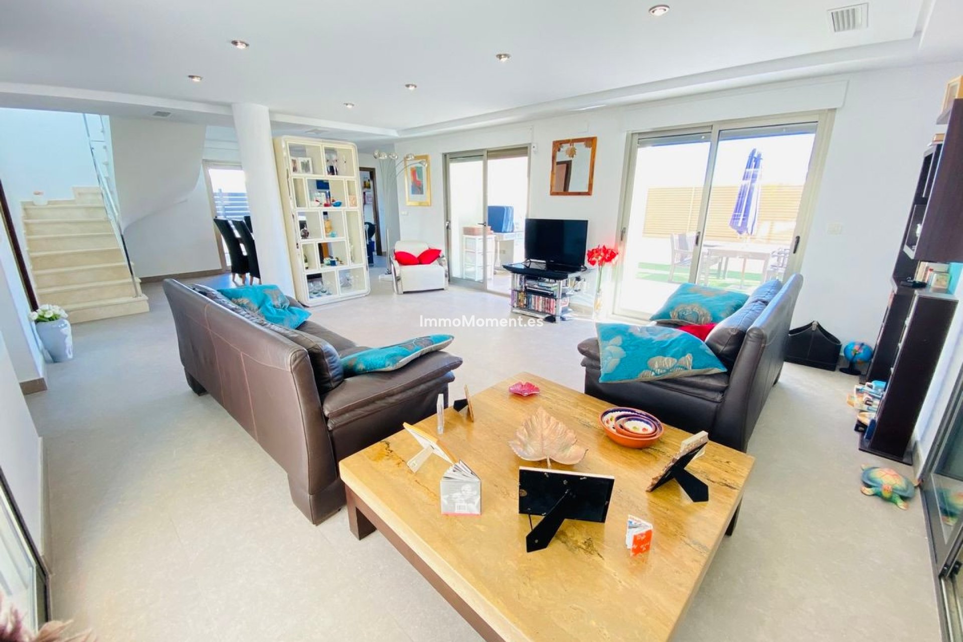 Reventa - Villa - Cox