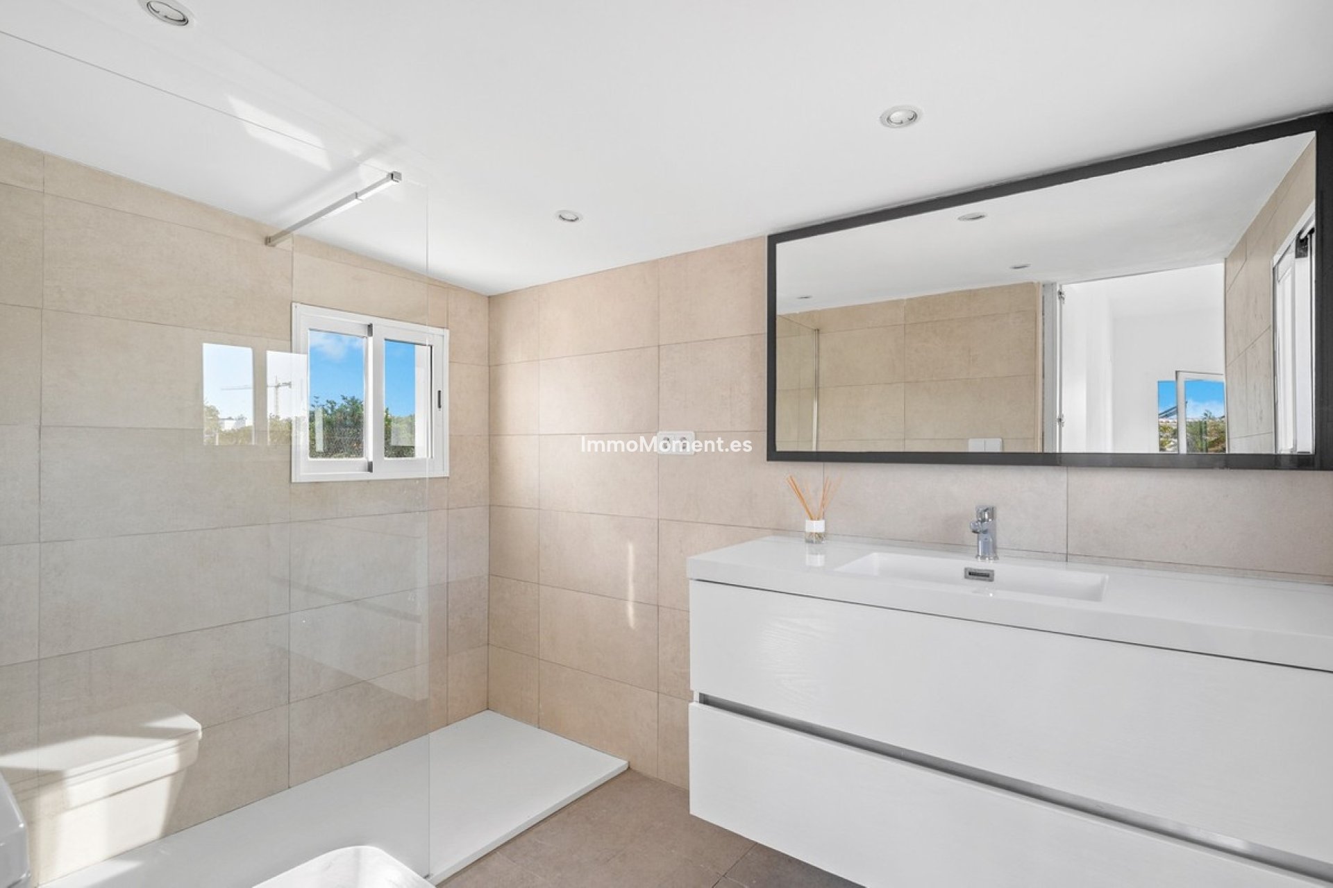 Reventa - Villa - Dolores - Dolores Centro