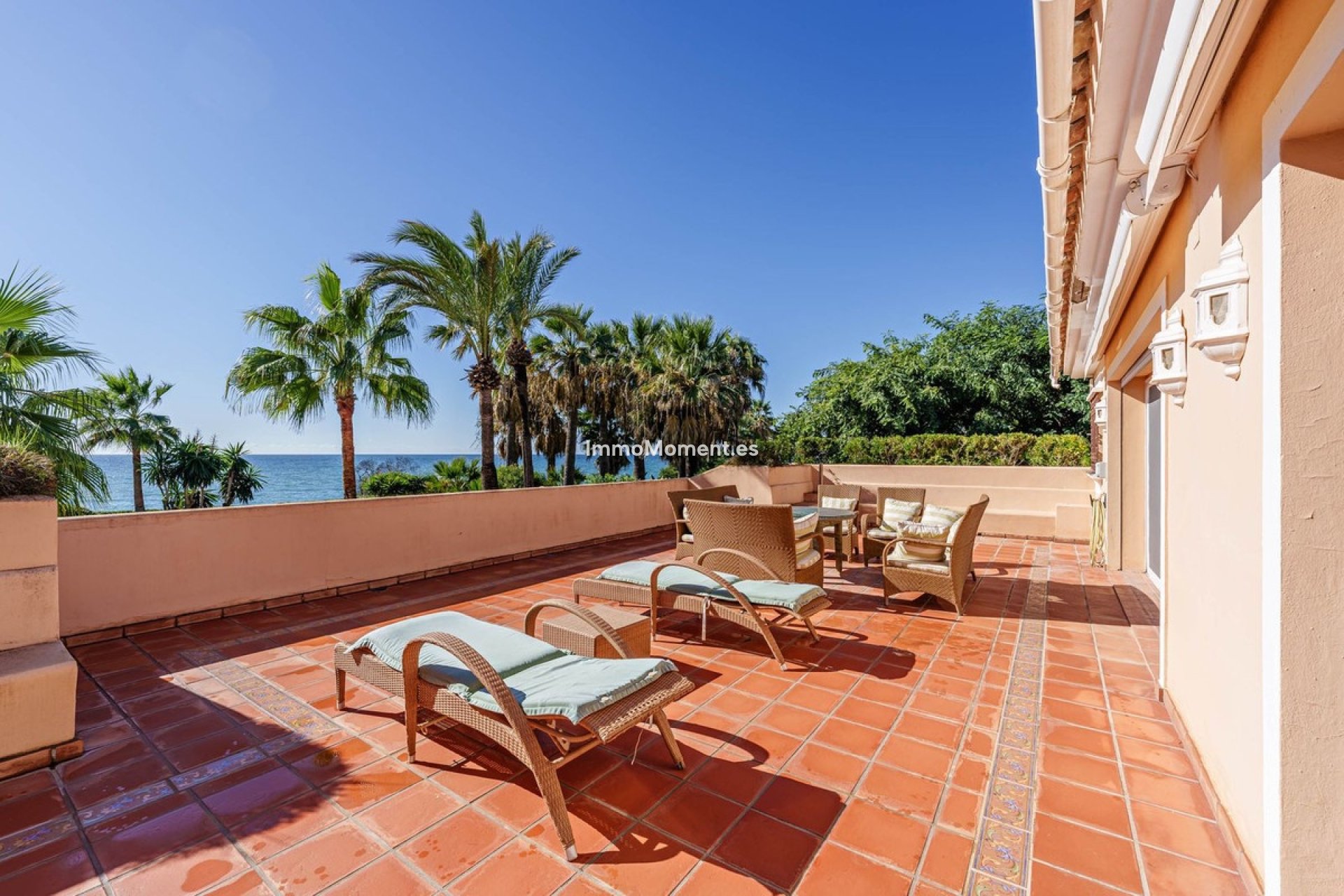 Reventa - Villa - Estepona  - Benamara
