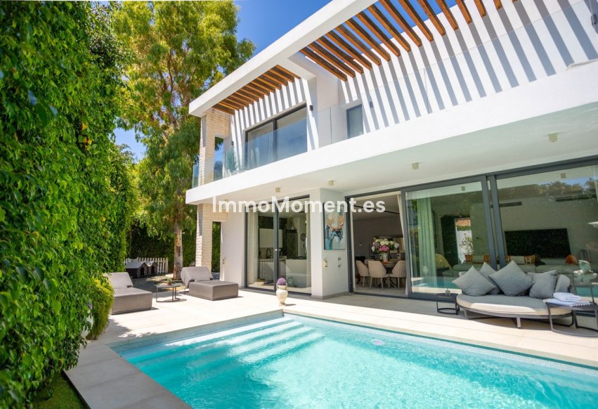 Reventa - Villa - Estepona  - Estepona Centro