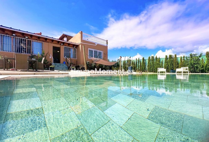 Reventa - Villa - Estepona  - Estepona Centro