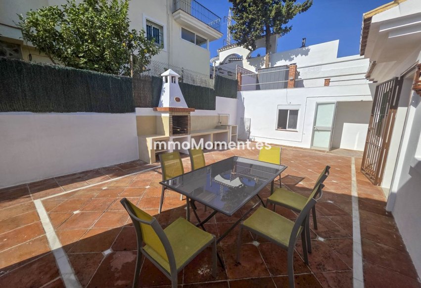 Reventa - Villa - Estepona  - Estepona Centro