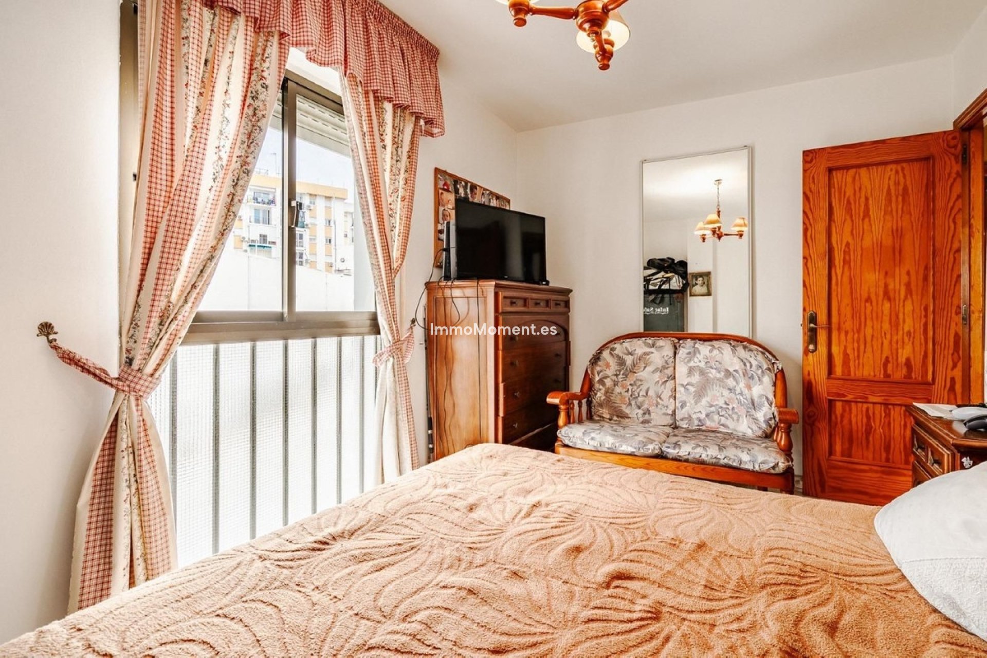 Reventa - Villa - Estepona  - Estepona Centro