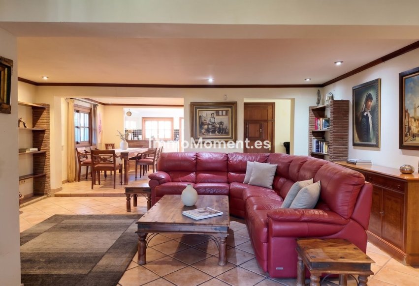 Reventa - Villa - Estepona  - Estepona Centro