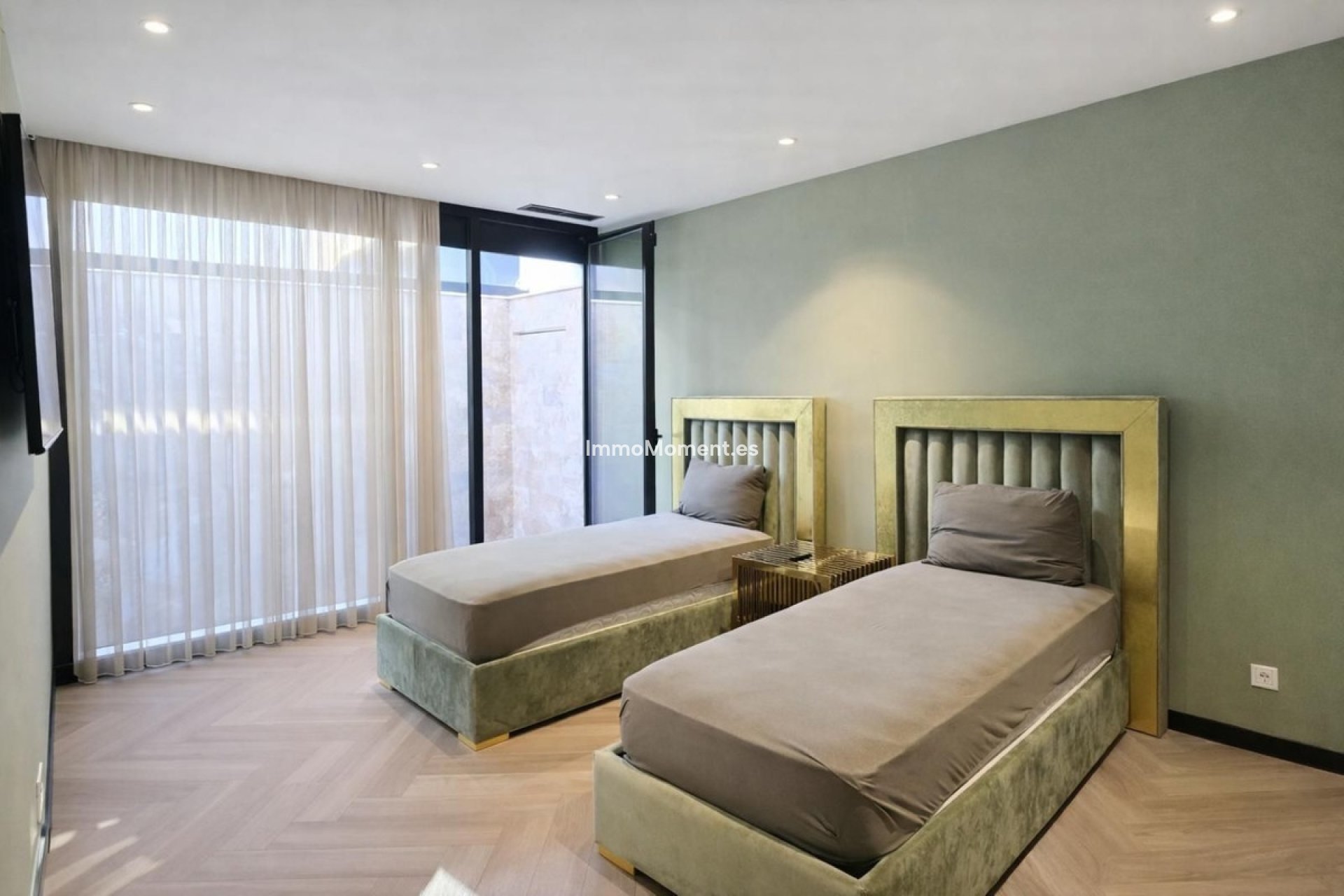 Reventa - Villa - Estepona  - New Golden Mile