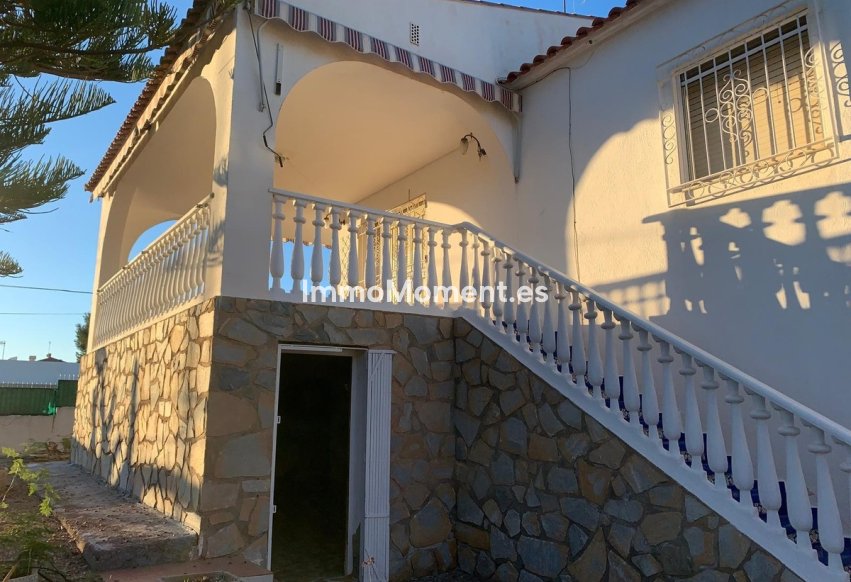 Reventa - Villa independiente - Águilas - Águilas Centro