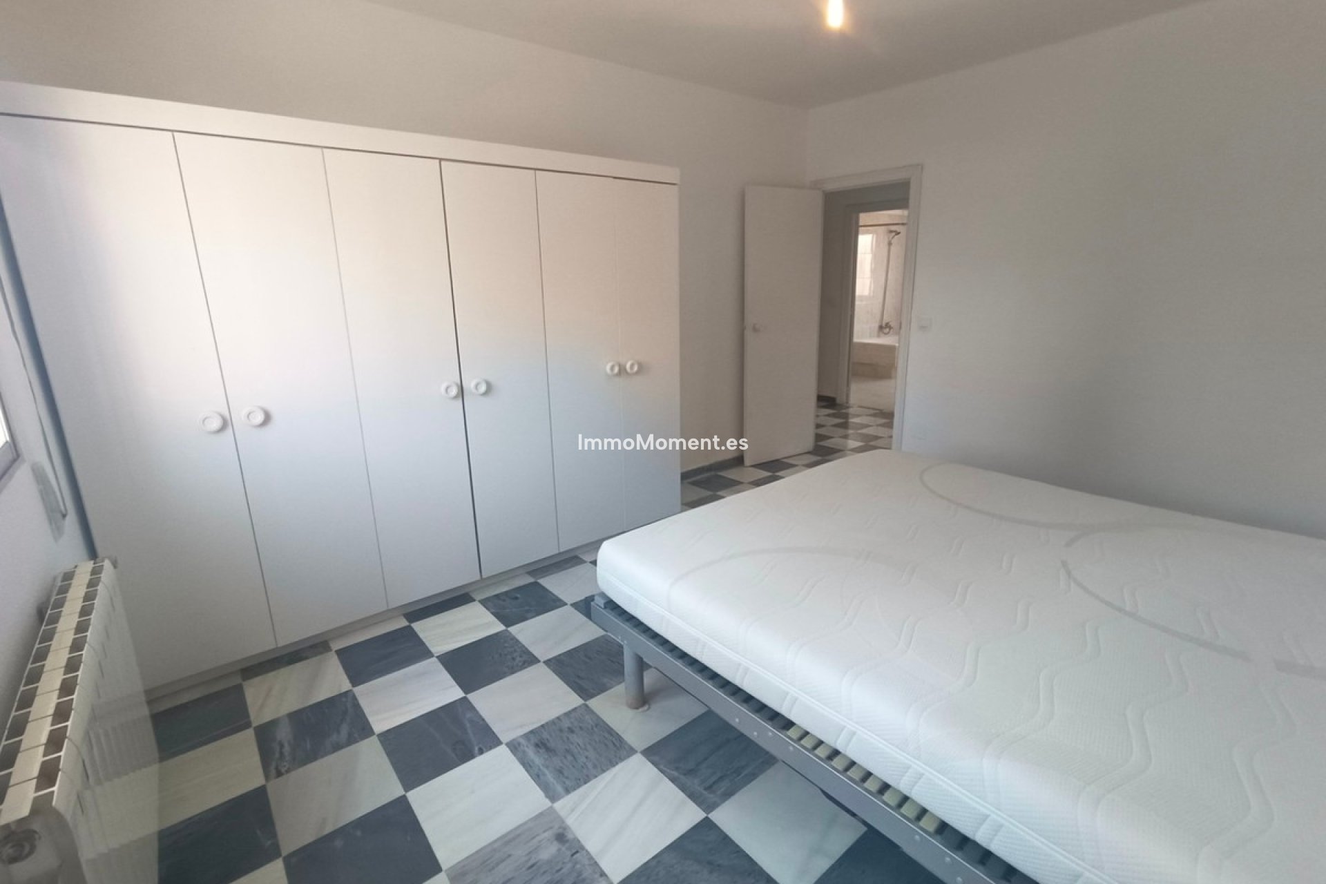 Reventa - Villa independiente - Águilas - Águilas Centro