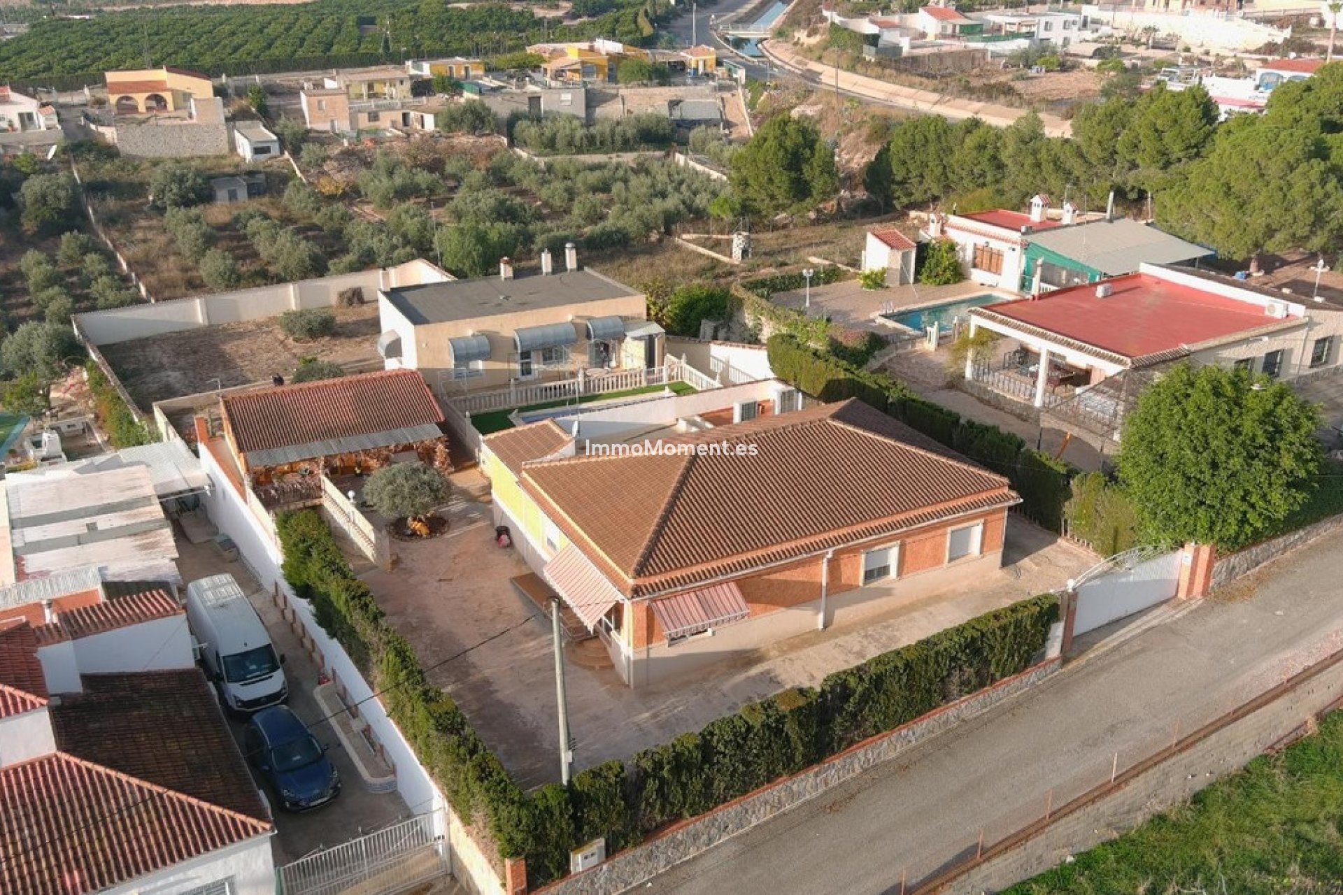 Reventa - Villa independiente - Albatera - Albatera Centro