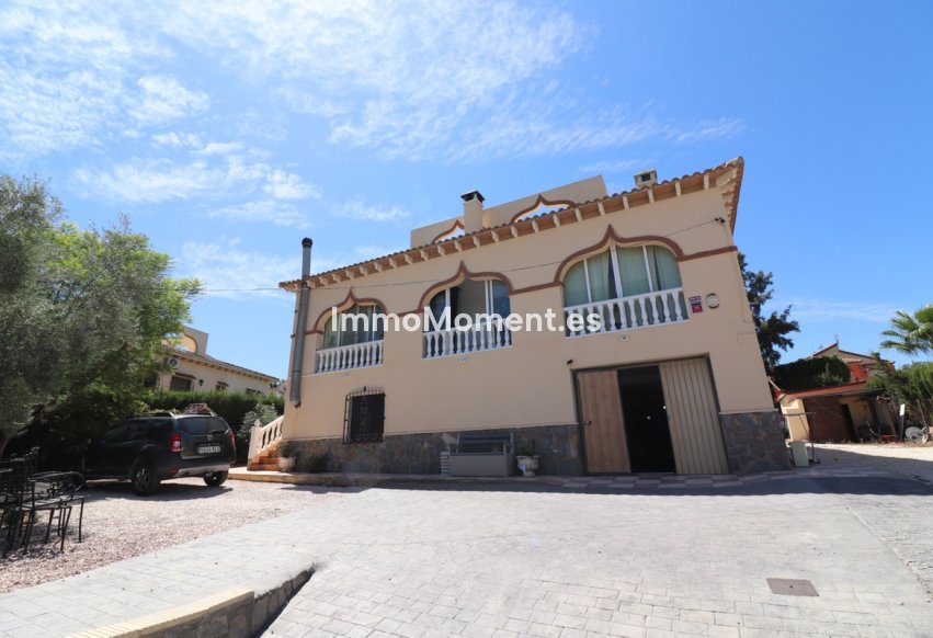 Reventa - Villa independiente - Algorfa - Algorfa Centro