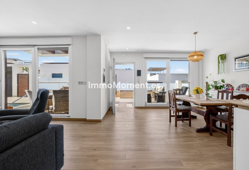 Reventa - Villa independiente - Alicante - Alicante Centro