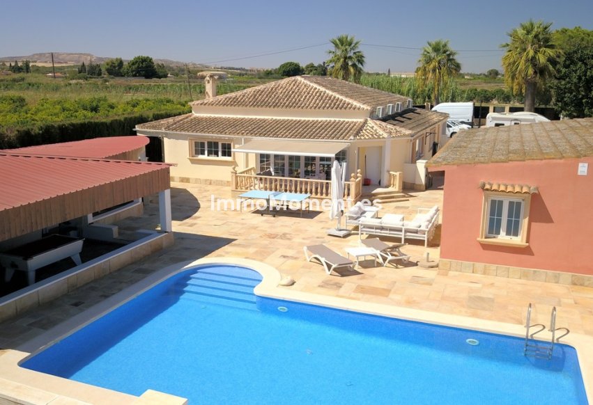 Reventa - Villa independiente - Almoradí - Heredades