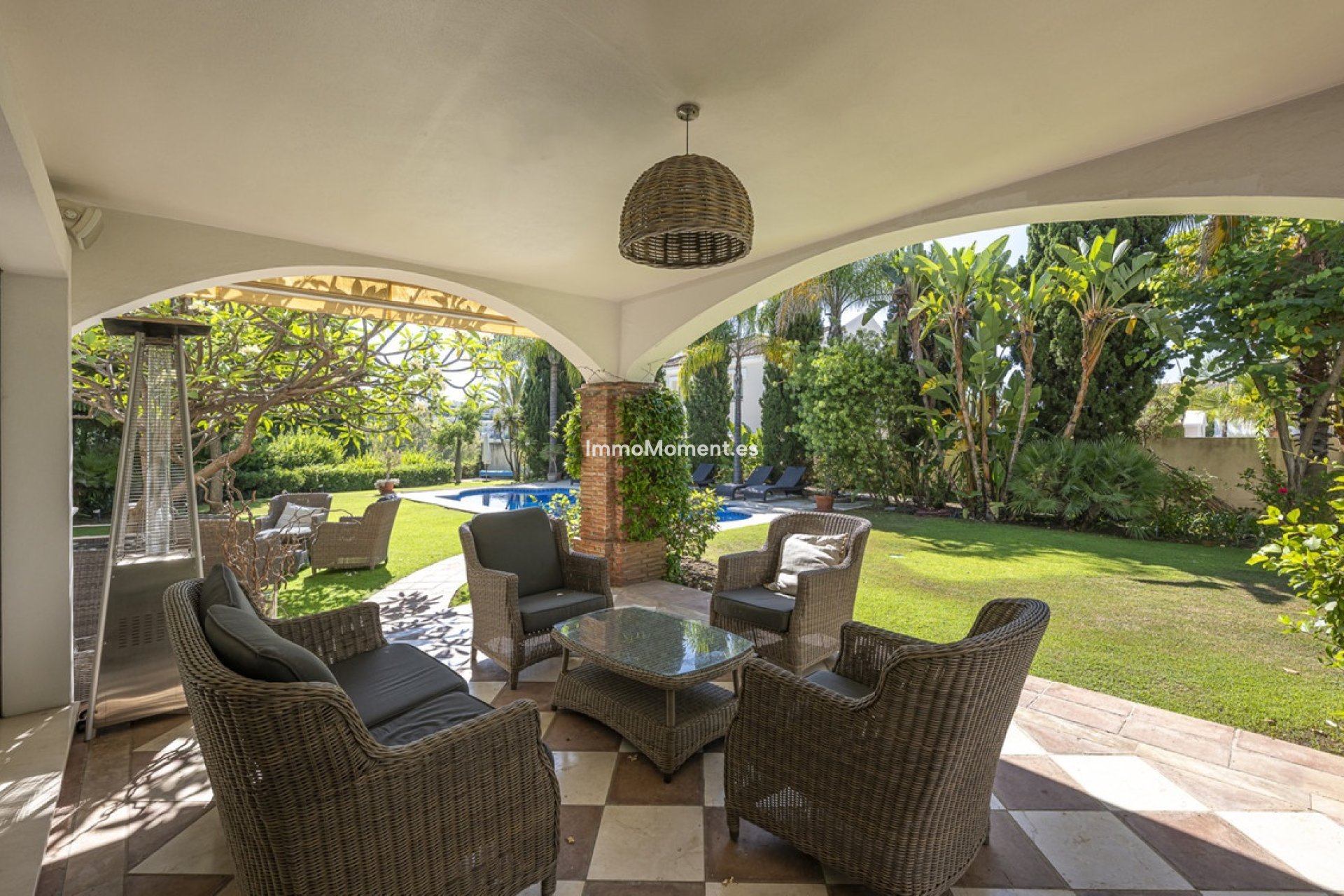 Reventa - Villa independiente - Benahavís - Benahavís Centro