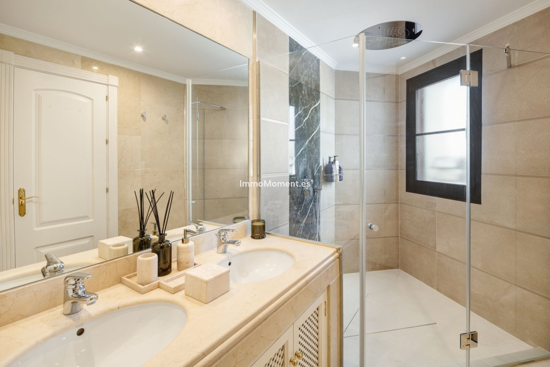 Reventa - Villa independiente - Benahavís - Benahavís Centro