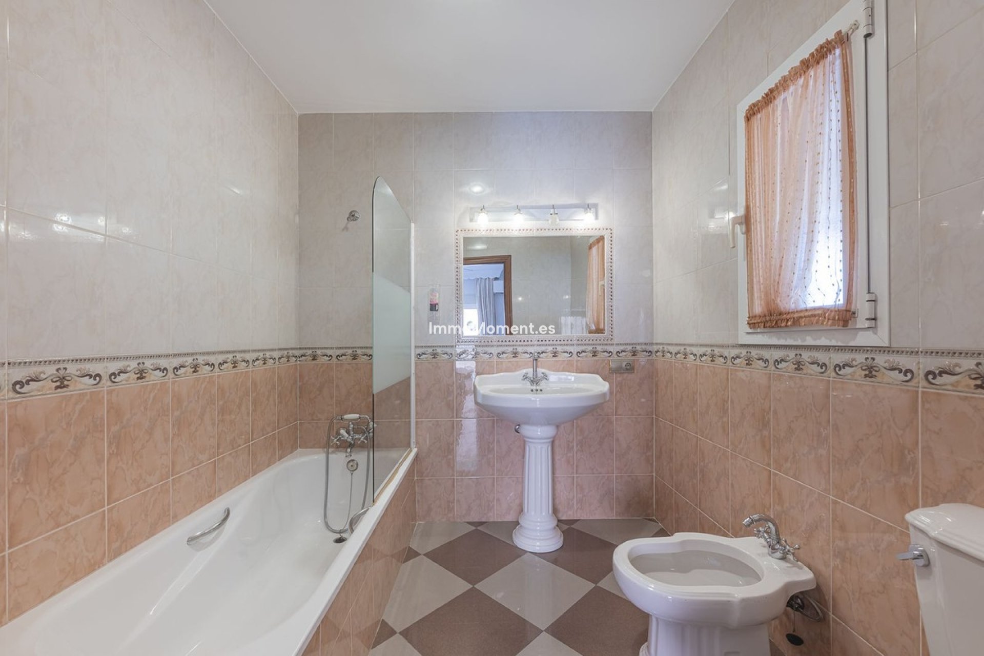 Reventa - Villa independiente - Benahavís - La Quinta
