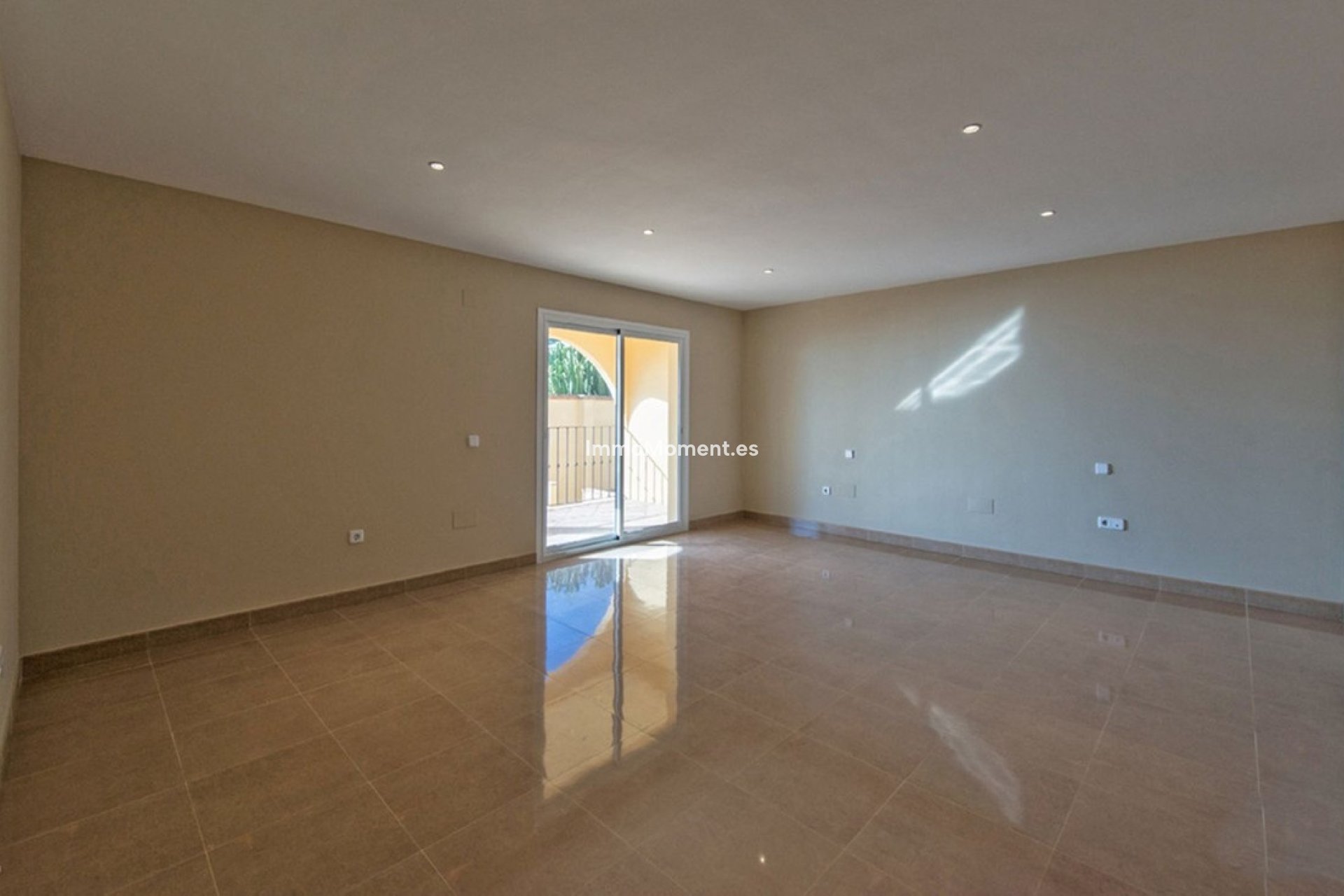 Reventa - Villa independiente - Benalmadena - Benalmadena Centro
