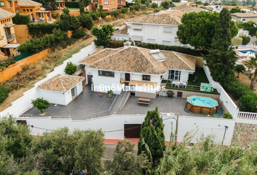 Reventa - Villa independiente - Benalmadena - Benalmadena Centro