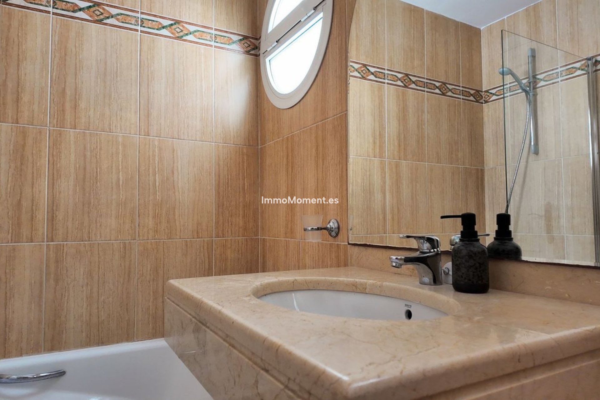 Reventa - Villa independiente - Benalmadena - Benalmadena Centro