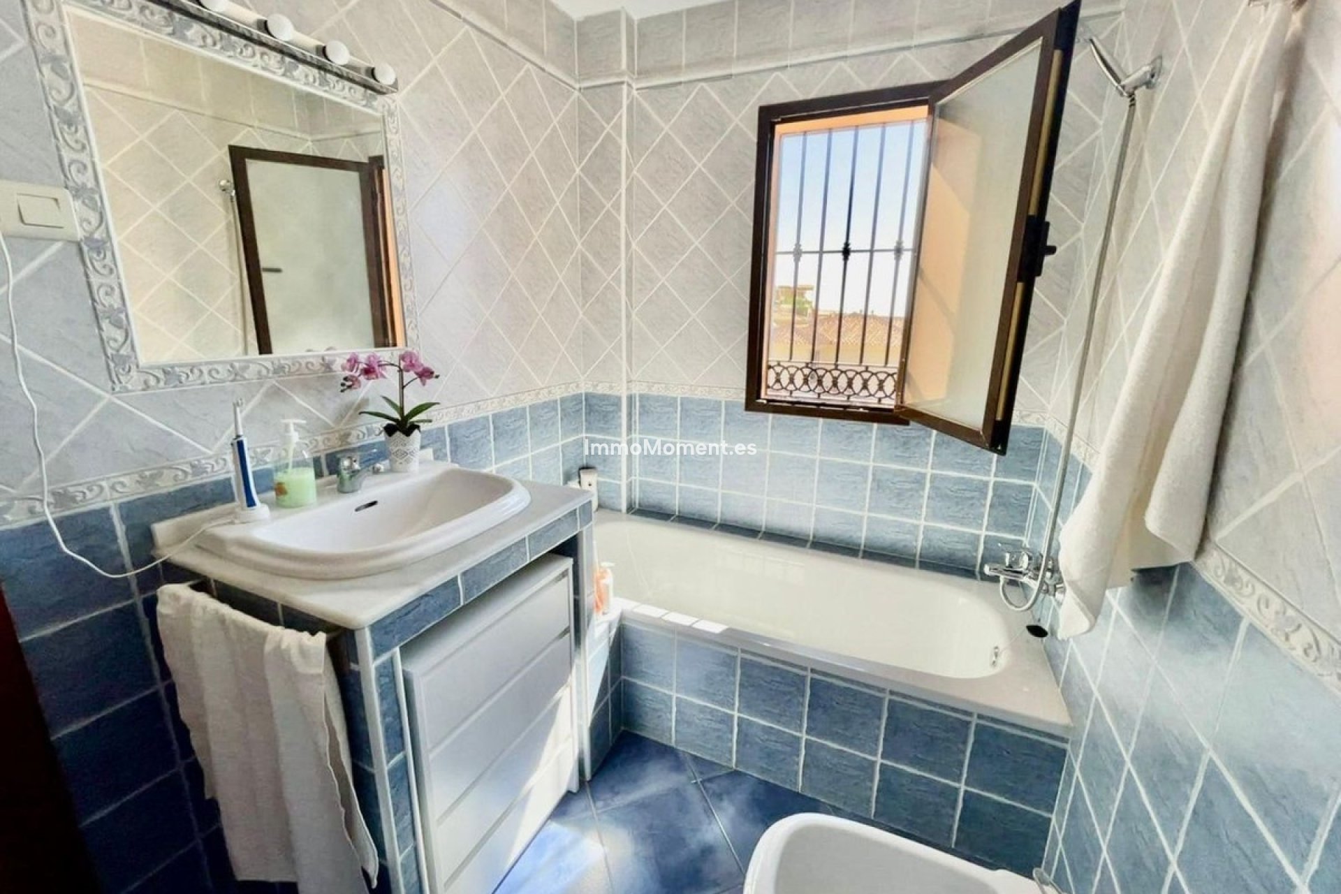 Reventa - Villa independiente - Benalmadena - Benalmadena Centro