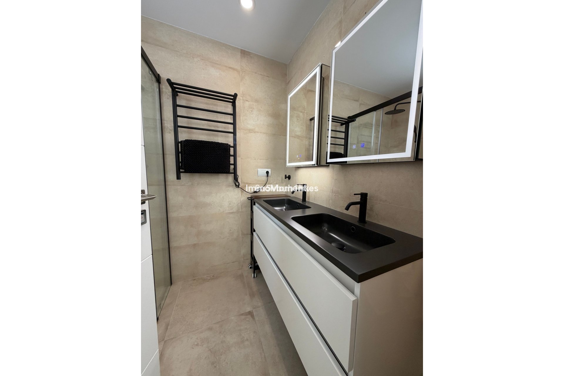 Reventa - Villa independiente - Benalmadena - Benalmadena Costa