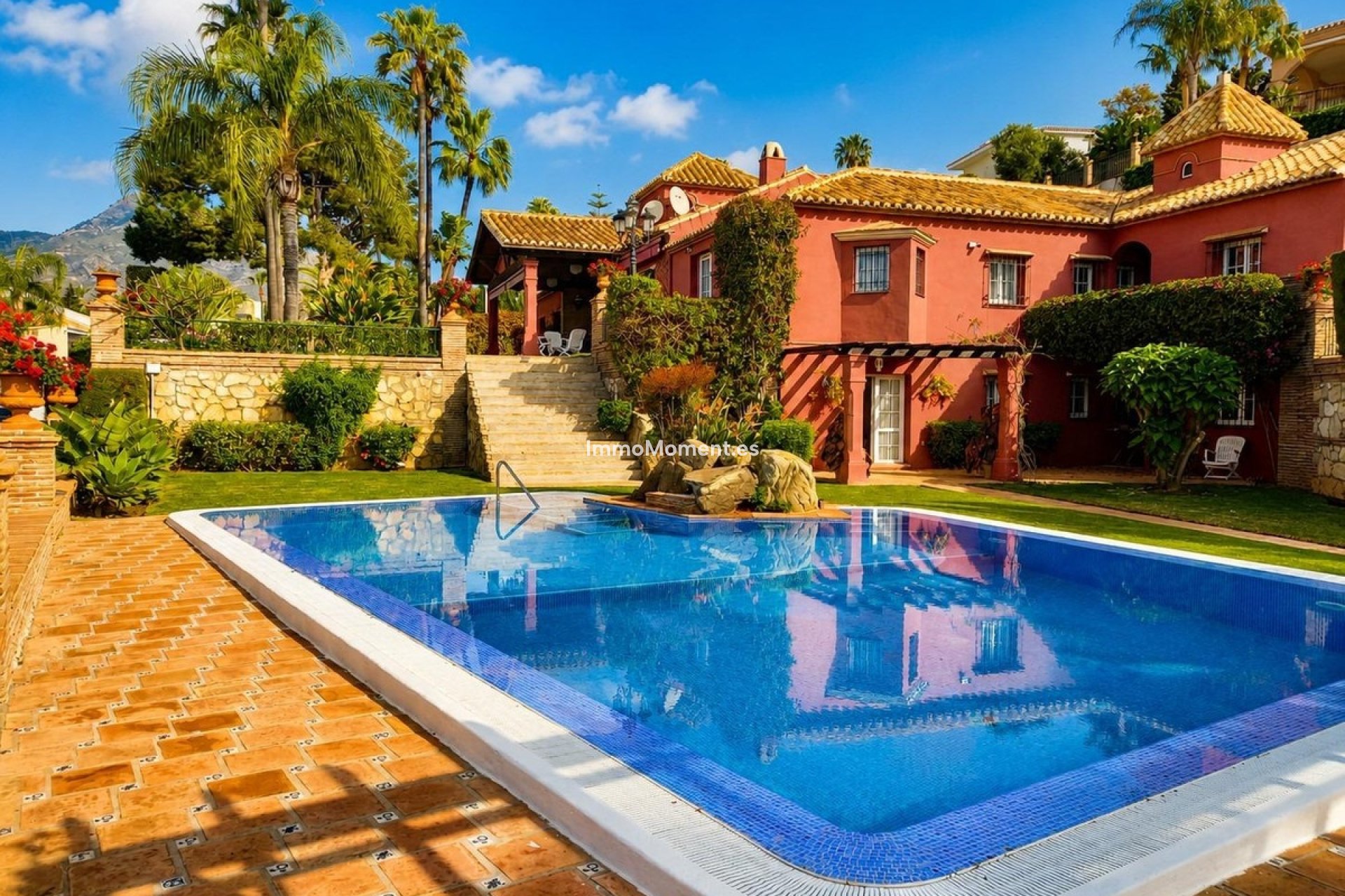 Reventa - Villa independiente - Benalmadena - Torrequebrada