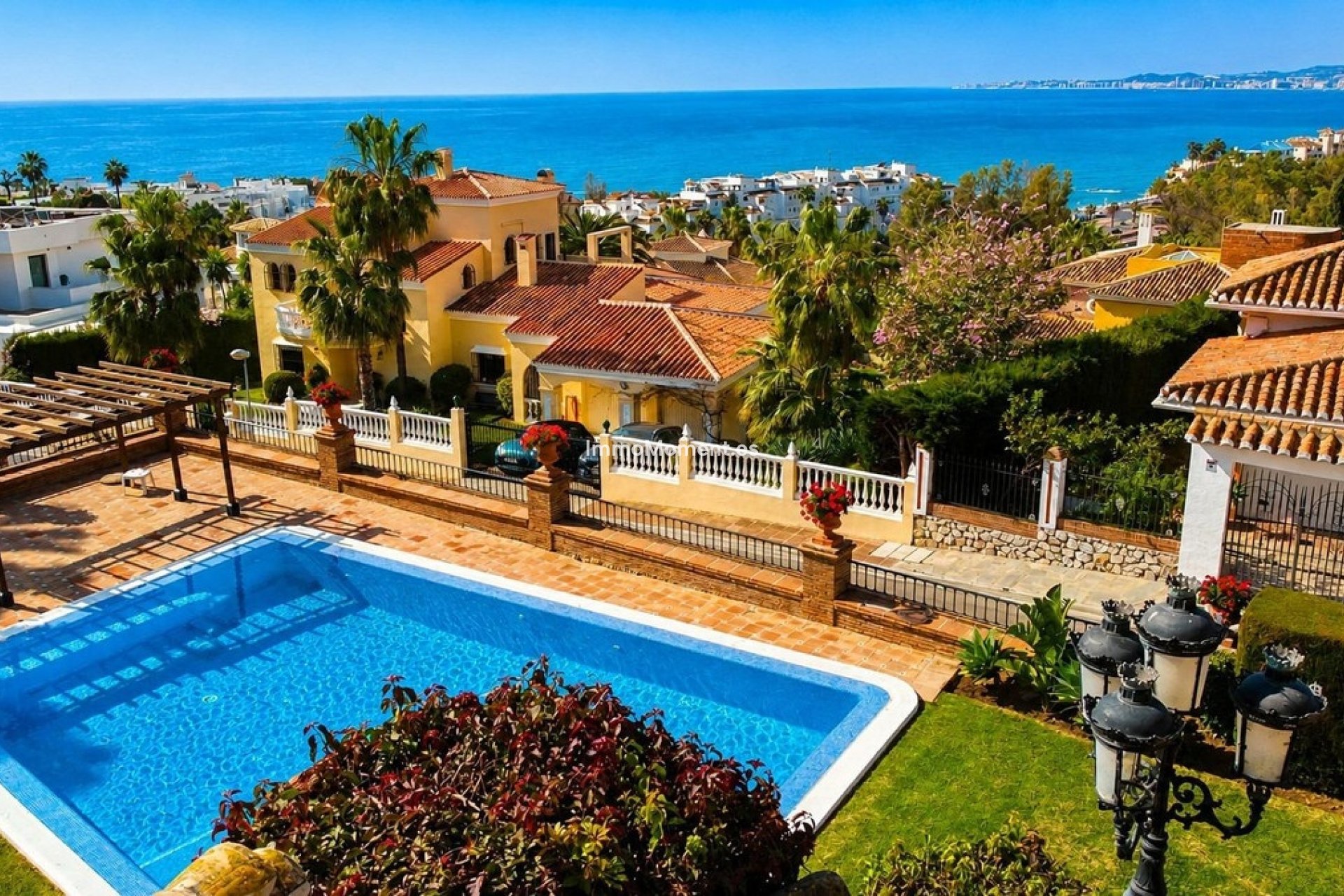 Reventa - Villa independiente - Benalmadena - Torrequebrada